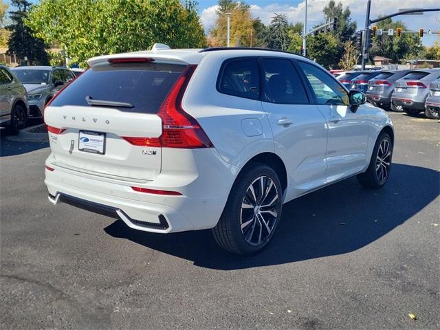 new 2025 Volvo XC60 car, priced at $55,335