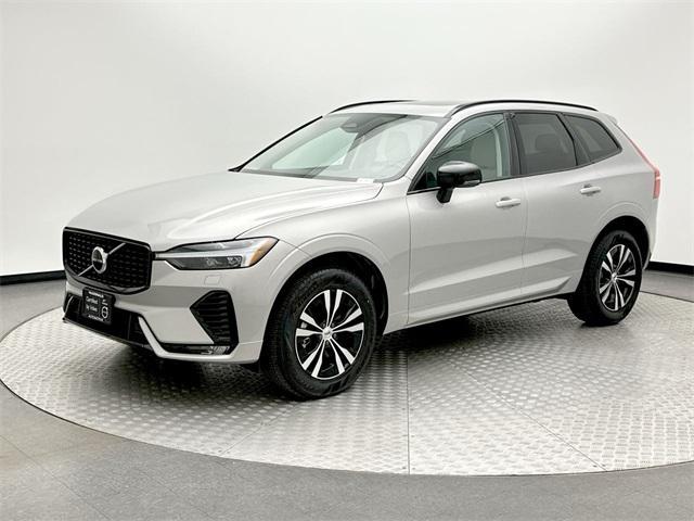 new 2025 Volvo XC60 car, priced at $46,091