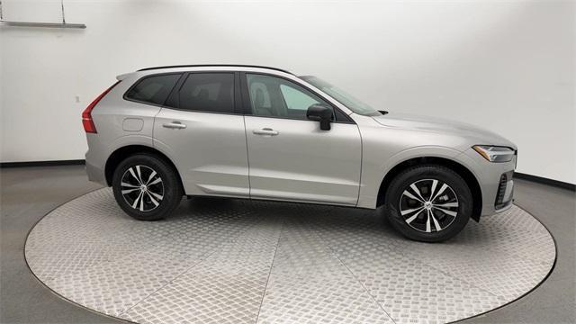 new 2025 Volvo XC60 car, priced at $46,091