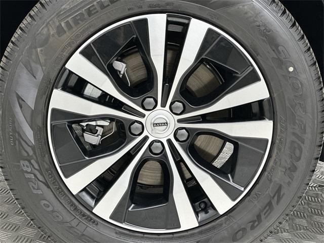 new 2025 Volvo XC60 car, priced at $46,091