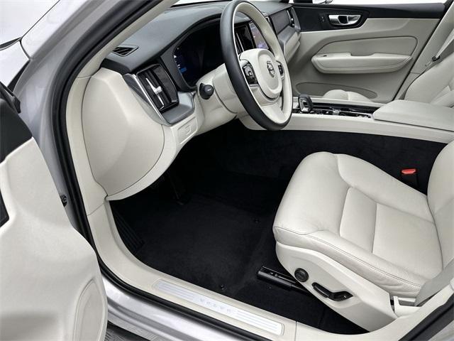 new 2025 Volvo XC60 car, priced at $46,091