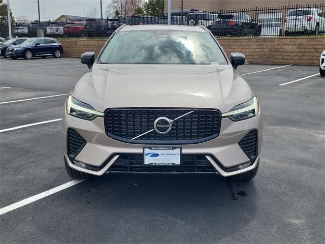 new 2025 Volvo XC60 car, priced at $50,090