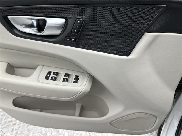 used 2025 Volvo XC60 car, priced at $39,559