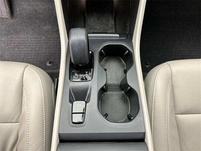 used 2022 Volvo XC40 car, priced at $32,559