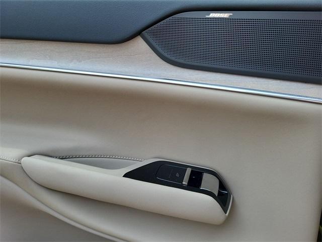new 2025 Volvo EX90 car, priced at $80,259