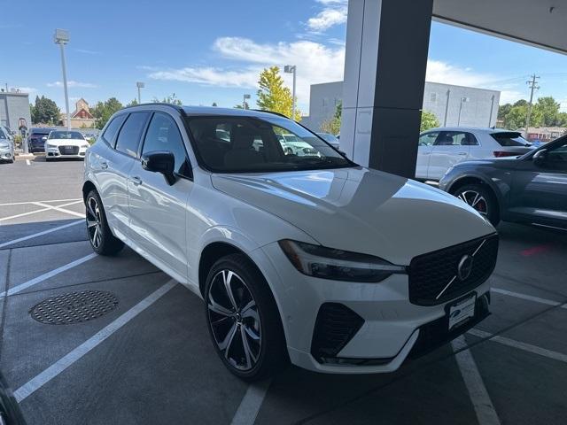 new 2025 Volvo XC60 car, priced at $56,584