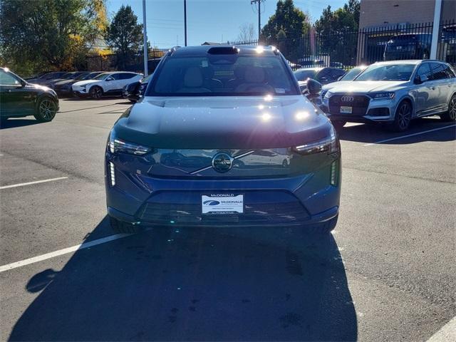 new 2025 Volvo EX90 car, priced at $78,559