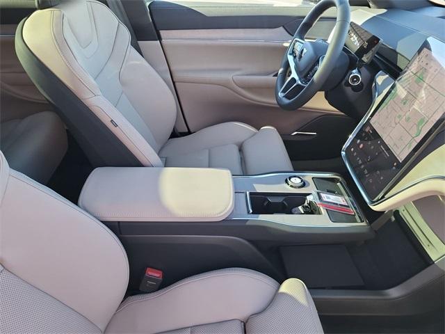 new 2025 Volvo EX90 car, priced at $78,559