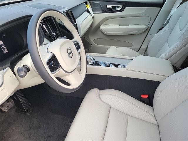 new 2025 Volvo XC60 car, priced at $57,259