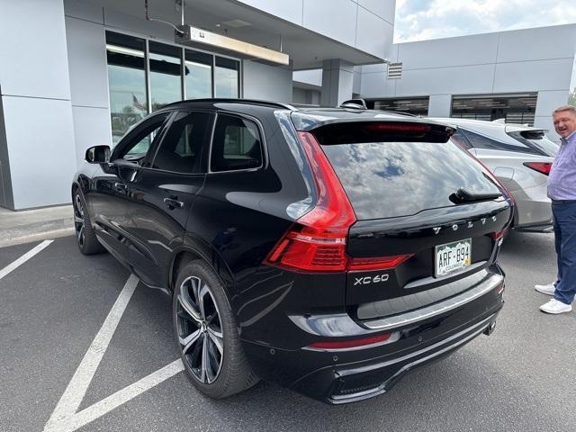 used 2022 Volvo XC60 car, priced at $32,099