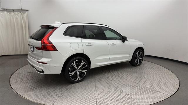 used 2022 Volvo XC60 Recharge Plug-In Hybrid car, priced at $38,159