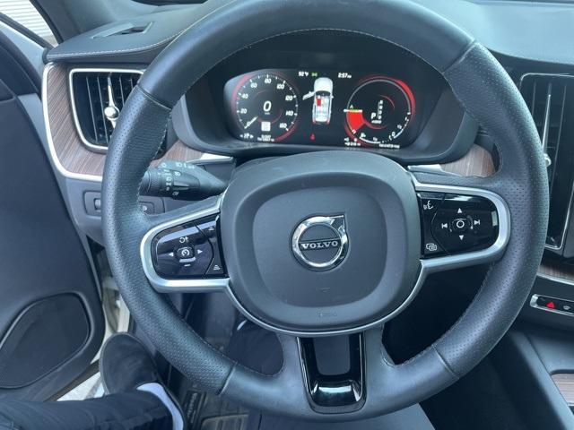 used 2019 Volvo XC60 Recharge Plug-In Hybrid car, priced at $31,599