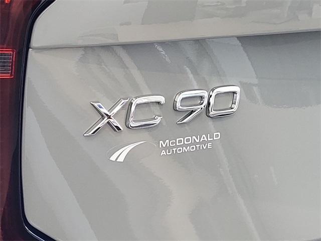 new 2026 Volvo XC90 Plug-In Hybrid car, priced at $81,544