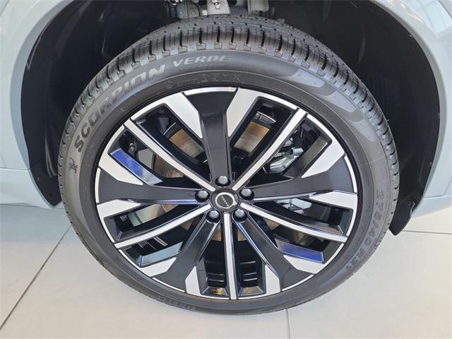 new 2026 Volvo XC90 Plug-In Hybrid car, priced at $81,544