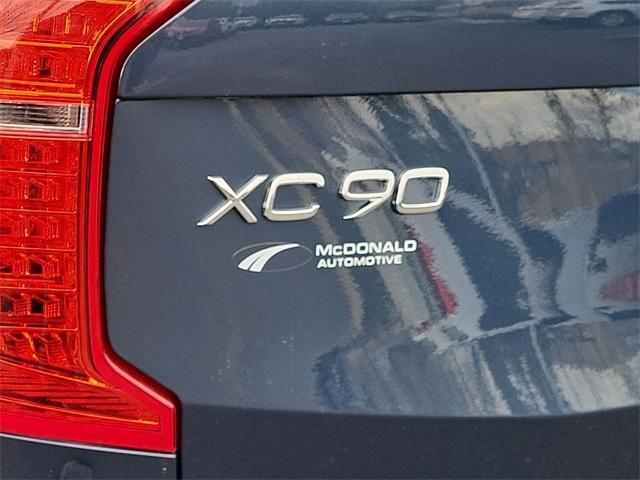 new 2025 Volvo XC90 car, priced at $59,445