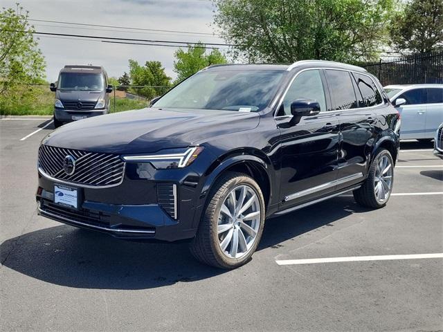 new 2025 Volvo XC90 car, priced at $69,120