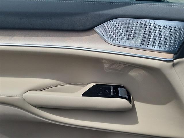 new 2025 Volvo EX90 car, priced at $87,264