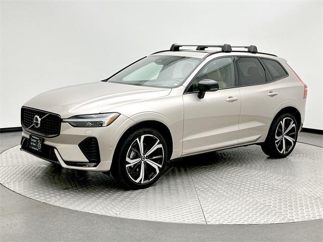 used 2023 Volvo XC60 car, priced at $47,099