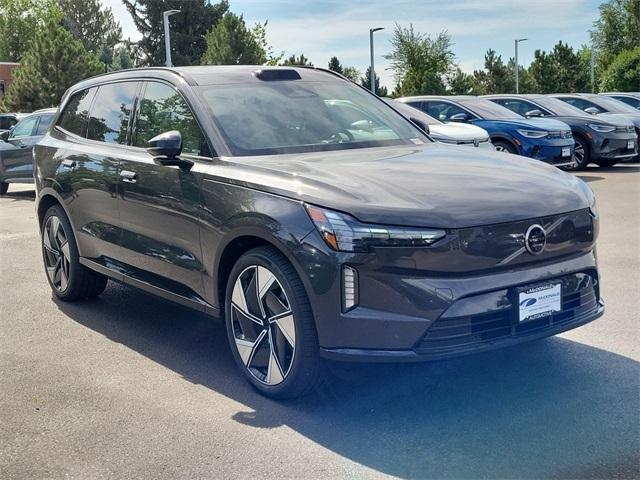 new 2025 Volvo EX90 car, priced at $87,559