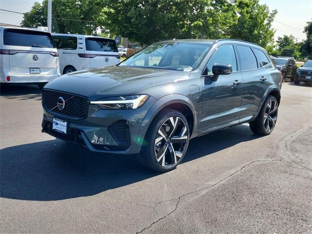 new 2026 Volvo XC60 car, priced at $80,310