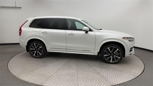 used 2022 Volvo XC90 Recharge Plug-In Hybrid car, priced at $50,159
