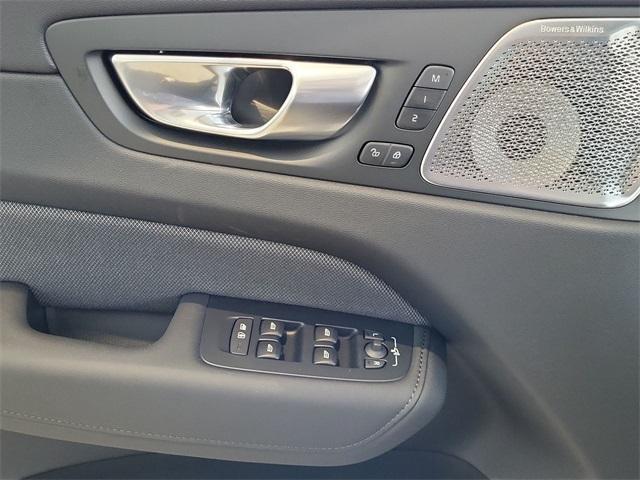 new 2026 Volvo XC60 Plug-In Hybrid car, priced at $81,694