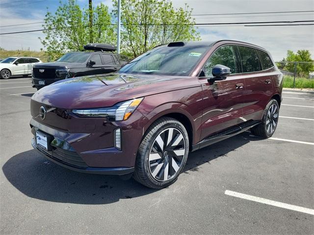 new 2025 Volvo EX90 car, priced at $91,490