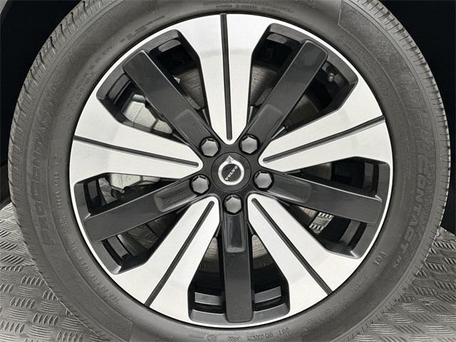 used 2023 Volvo C40 Recharge Pure Electric car, priced at $27,559
