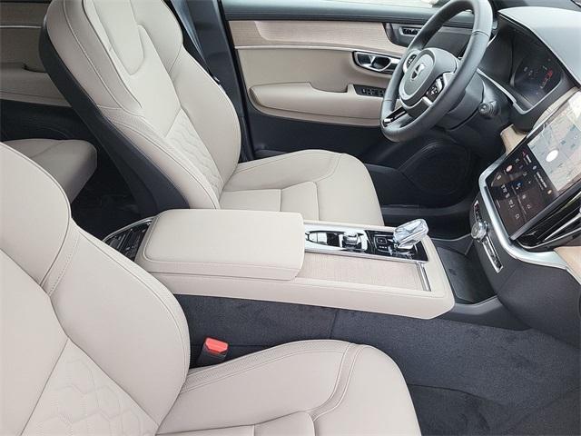 new 2026 Volvo XC90 Plug-In Hybrid car, priced at $82,044