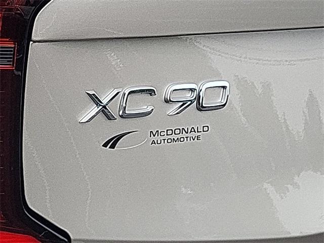 new 2026 Volvo XC90 Plug-In Hybrid car, priced at $82,044