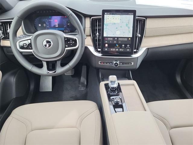 new 2026 Volvo XC90 Plug-In Hybrid car, priced at $82,044