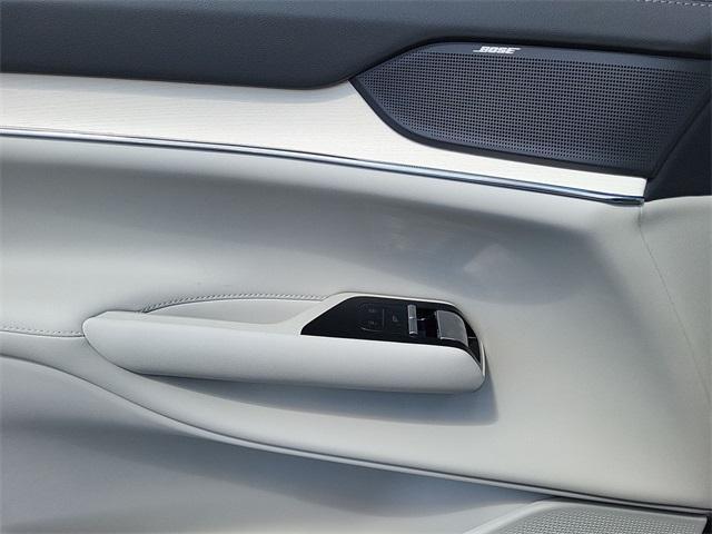 new 2025 Volvo EX90 car, priced at $83,559