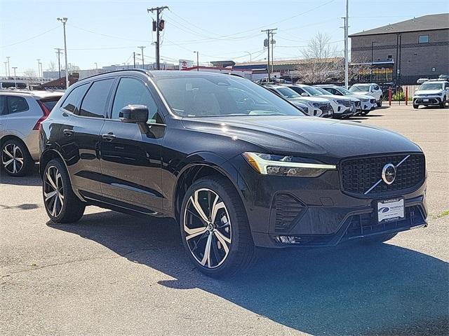 new 2025 Volvo XC60 car