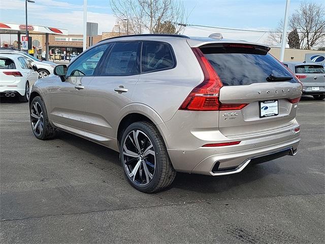 new 2025 Volvo XC60 car, priced at $60,635