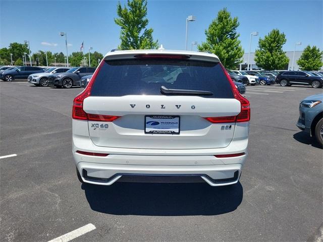 new 2025 Volvo XC60 car, priced at $50,344
