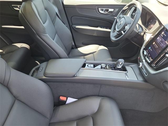new 2025 Volvo XC60 car, priced at $50,344