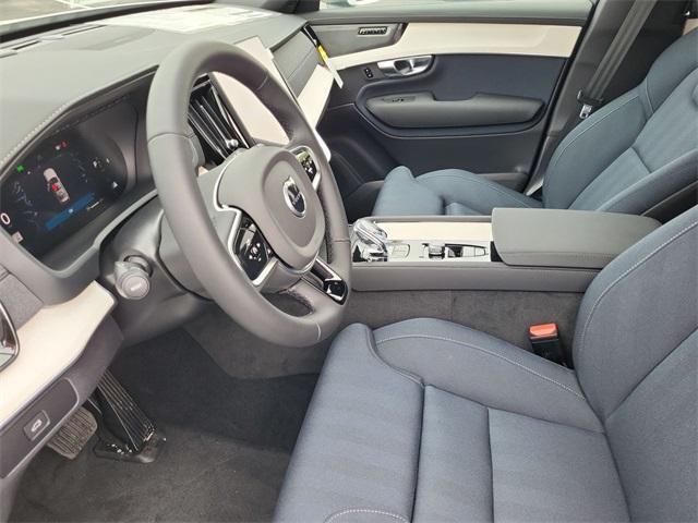 new 2025 Volvo XC90 car, priced at $70,594