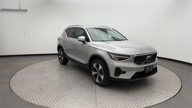 used 2024 Volvo XC40 car, priced at $36,359