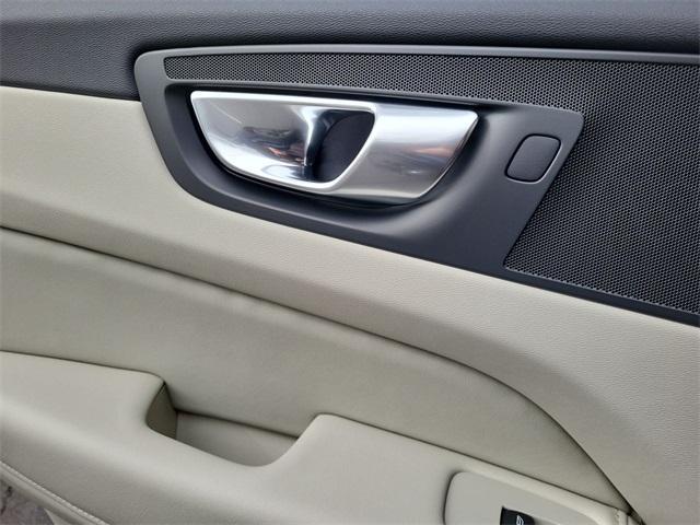 new 2026 Volvo XC60 car, priced at $64,499