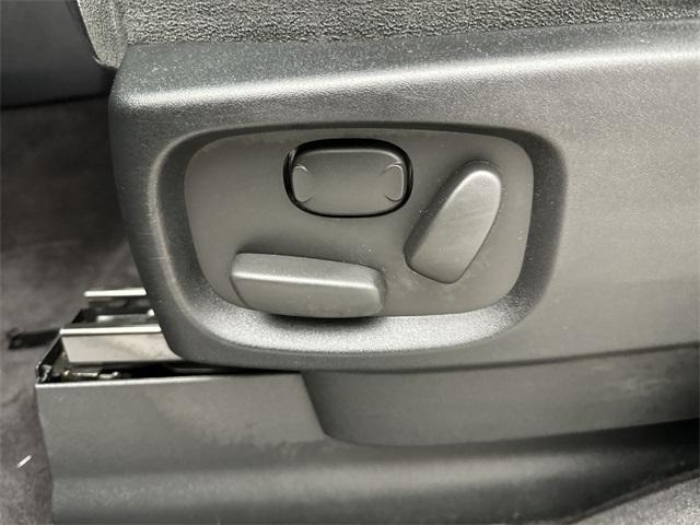 used 2015 Land Rover LR4 car, priced at $13,159