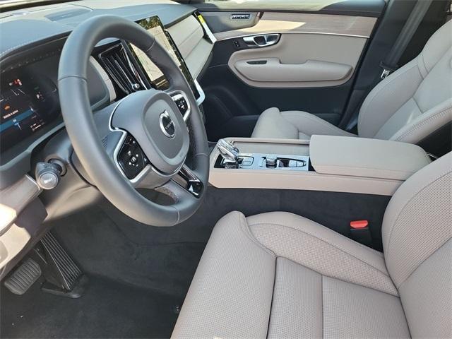 new 2025 Volvo XC90 Plug-In Hybrid car, priced at $82,405