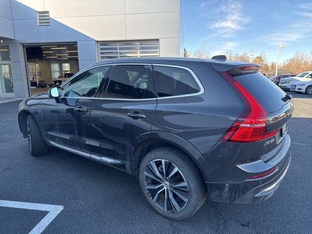 used 2022 Volvo XC60 Recharge Plug-In Hybrid car, priced at $42,559