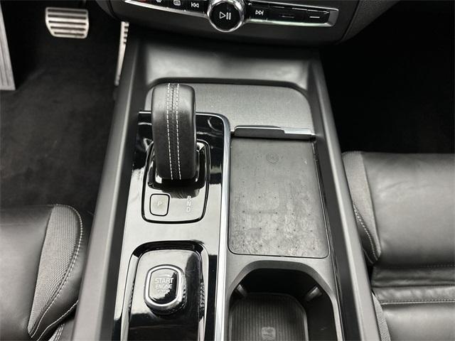 used 2022 Volvo XC60 Recharge Plug-In Hybrid car, priced at $46,559
