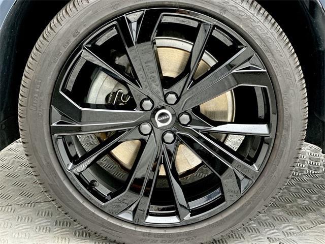 used 2022 Volvo XC60 Recharge Plug-In Hybrid car, priced at $46,559