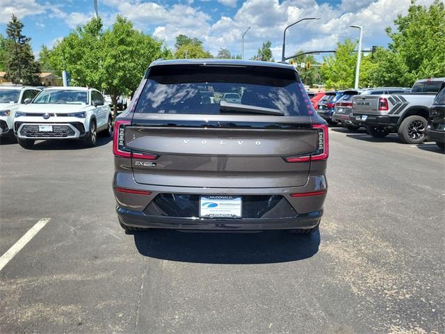 new 2025 Volvo EX90 car, priced at $85,559