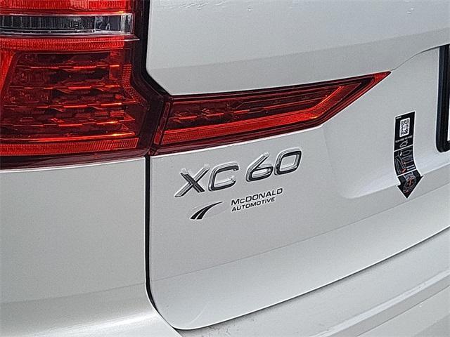 new 2025 Volvo XC60 car, priced at $55,975