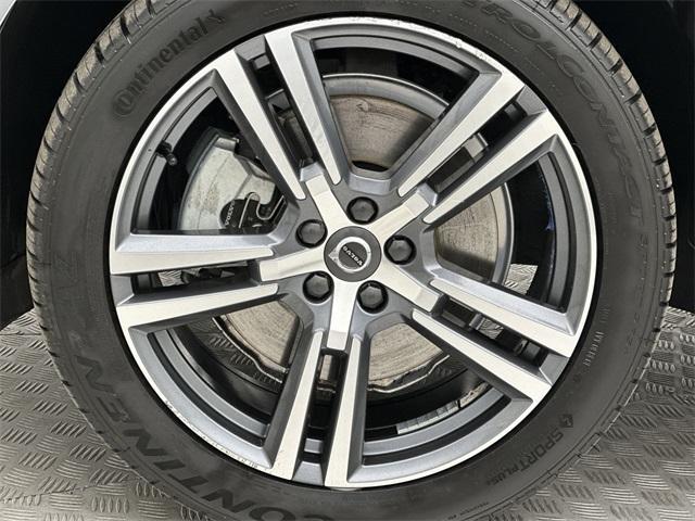 used 2019 Volvo XC60 Recharge Plug-In Hybrid car, priced at $22,559