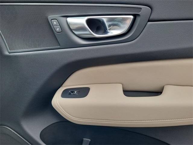 new 2026 Volvo XC60 car, priced at $58,584