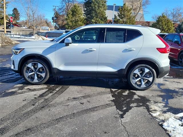 new 2025 Volvo XC40 car, priced at $48,315