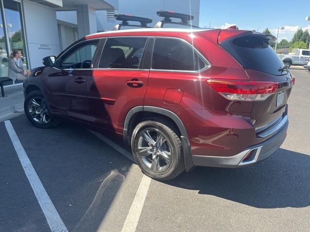 used 2017 Toyota Highlander car, priced at $26,099